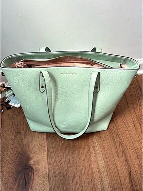 Poppy & Peonies The Go-Getter Tote Bag in Green & Pink